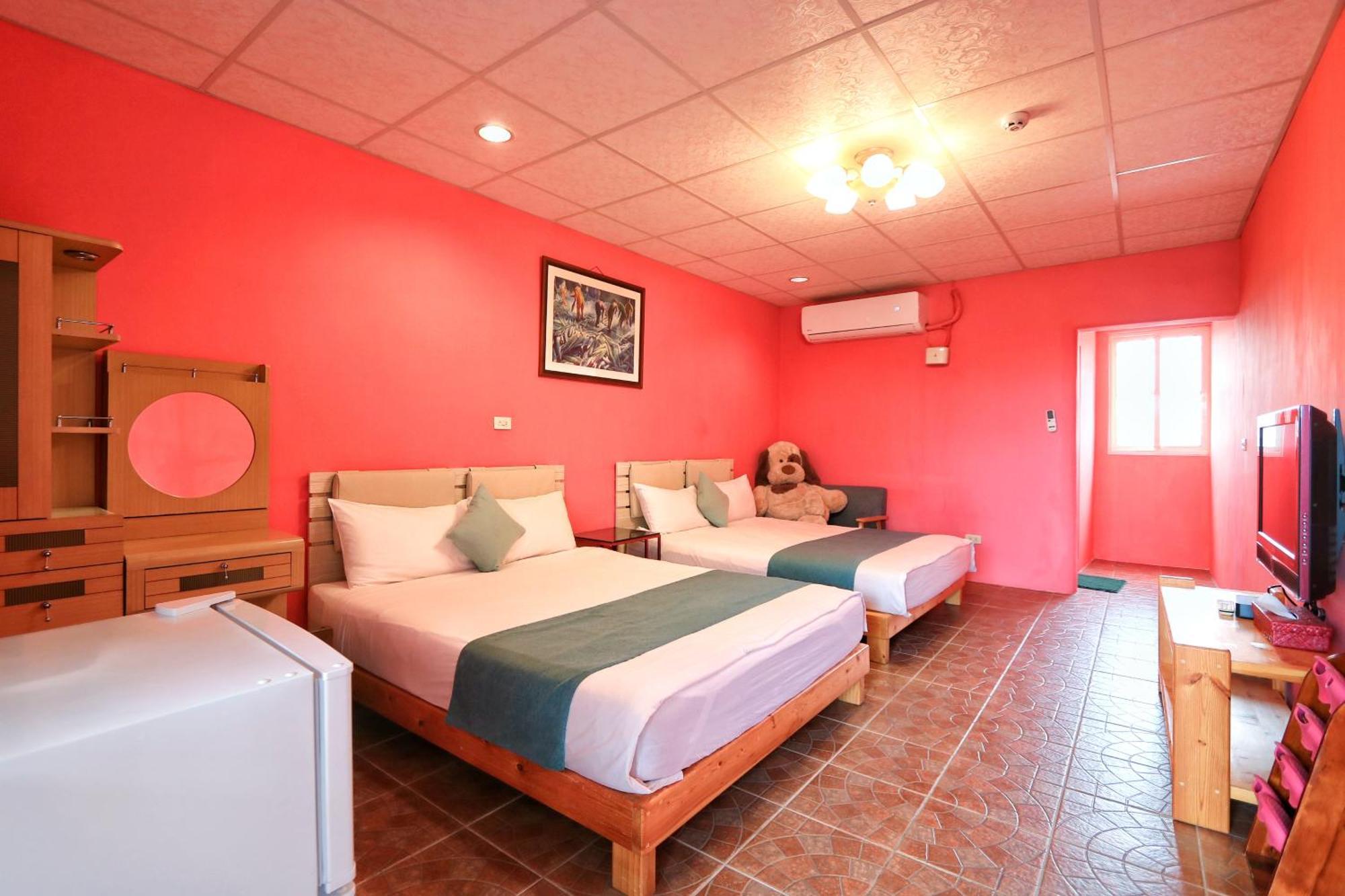 Fumigate Hotel Hengchun Exterior photo