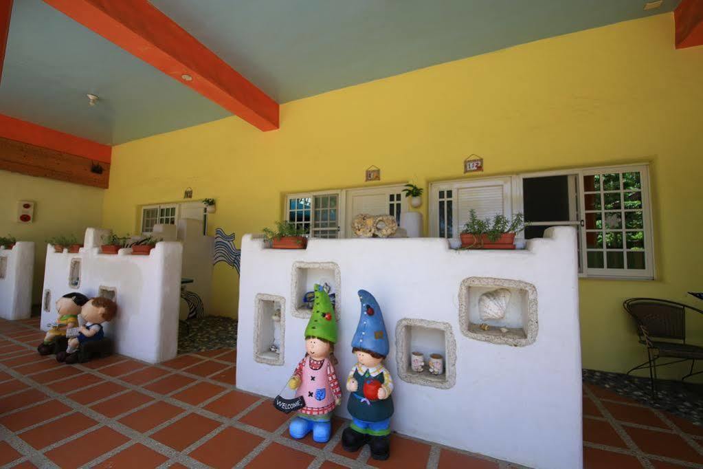 Fumigate Hotel Hengchun Exterior photo
